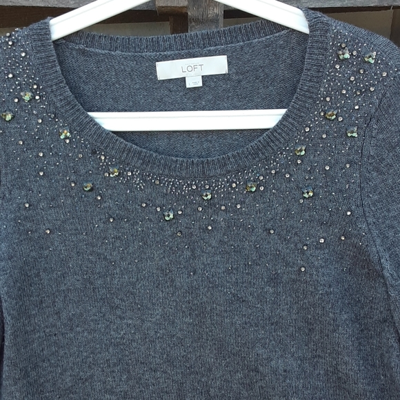 Sweater - Picture 3 of 4